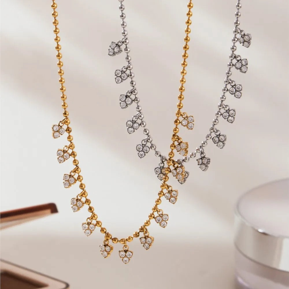 The Chiara Set