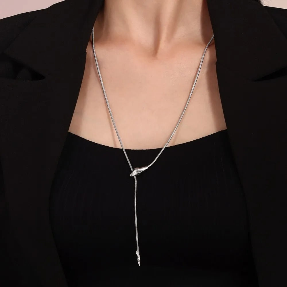 Serpente Necklace