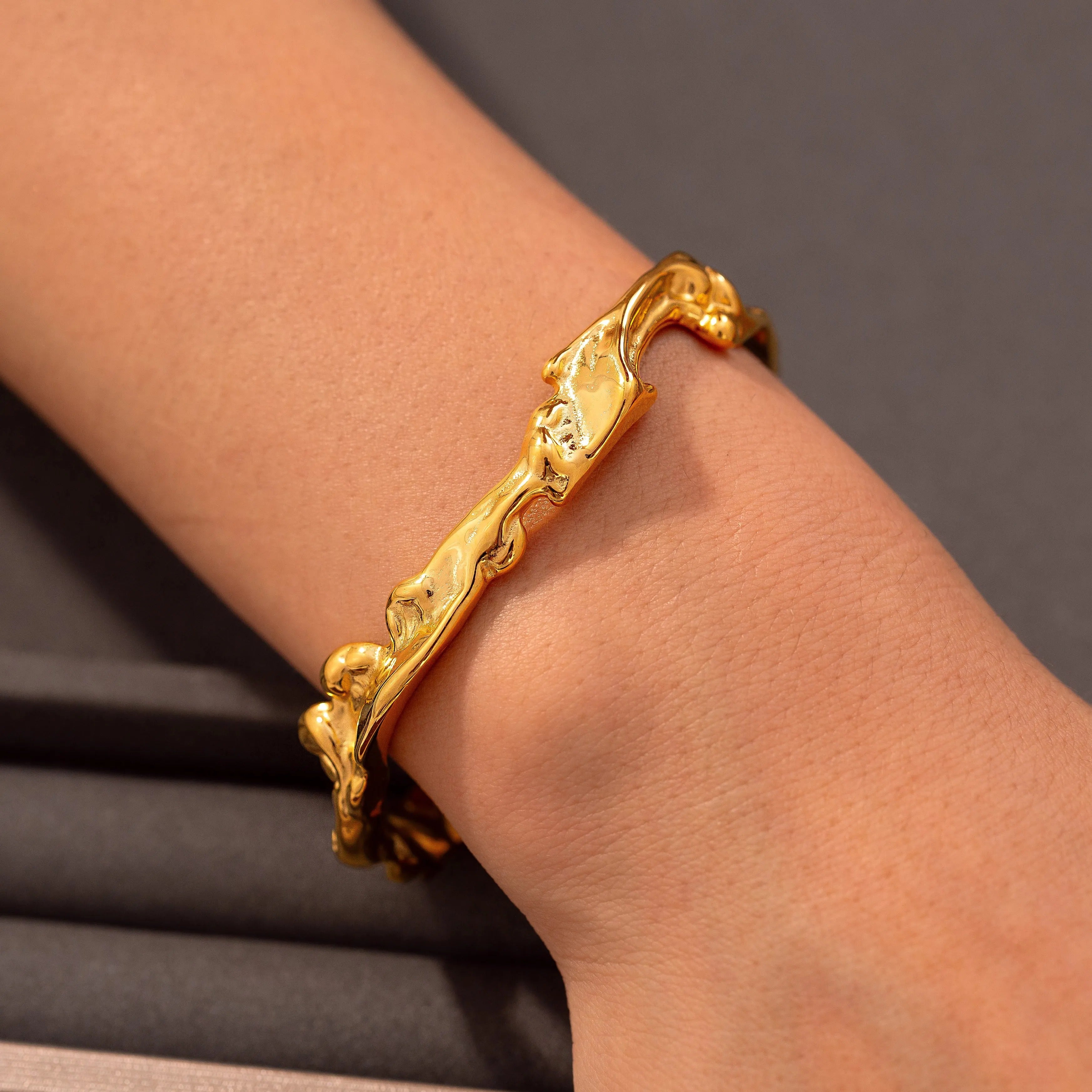 Aurea Cuff