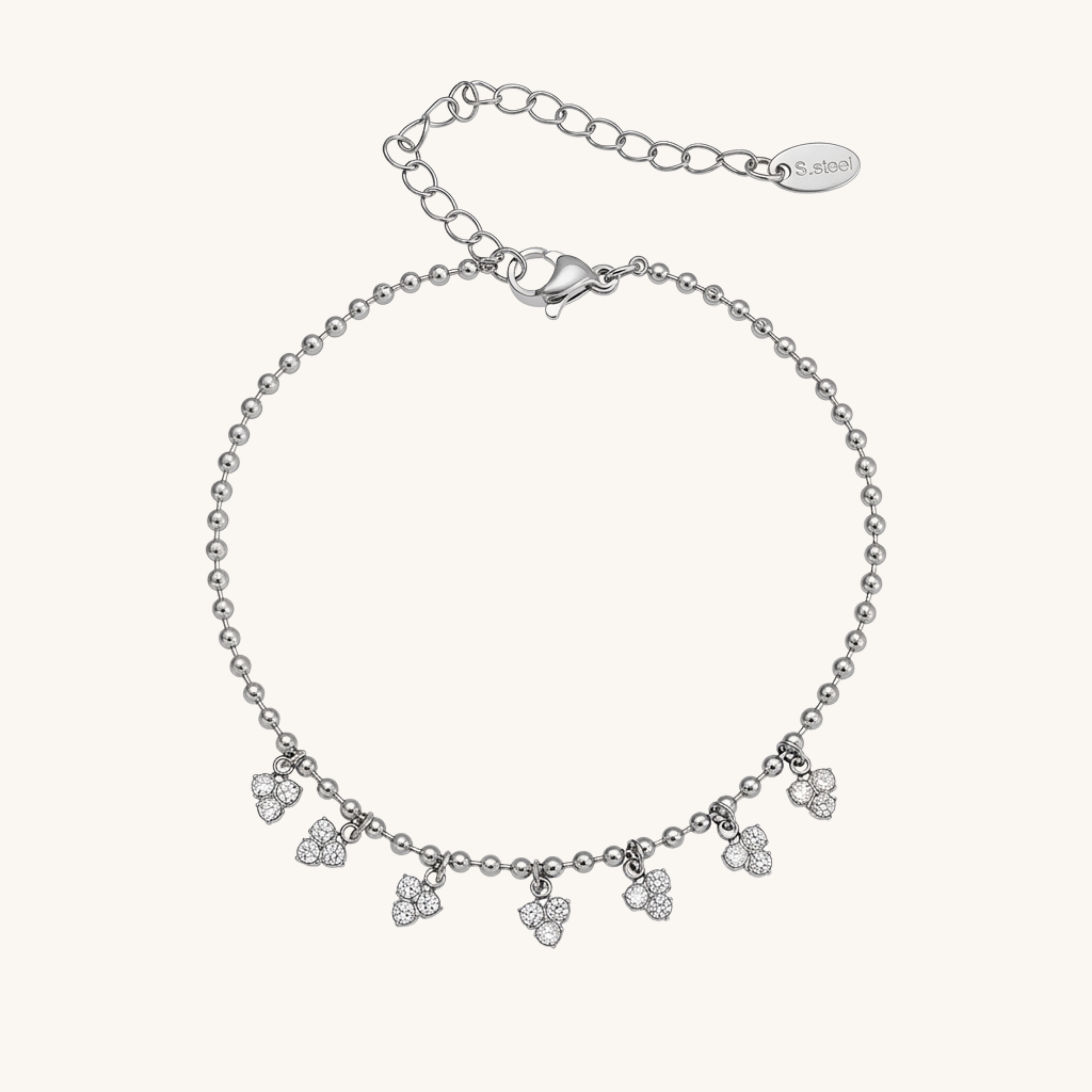 The Chiara Set